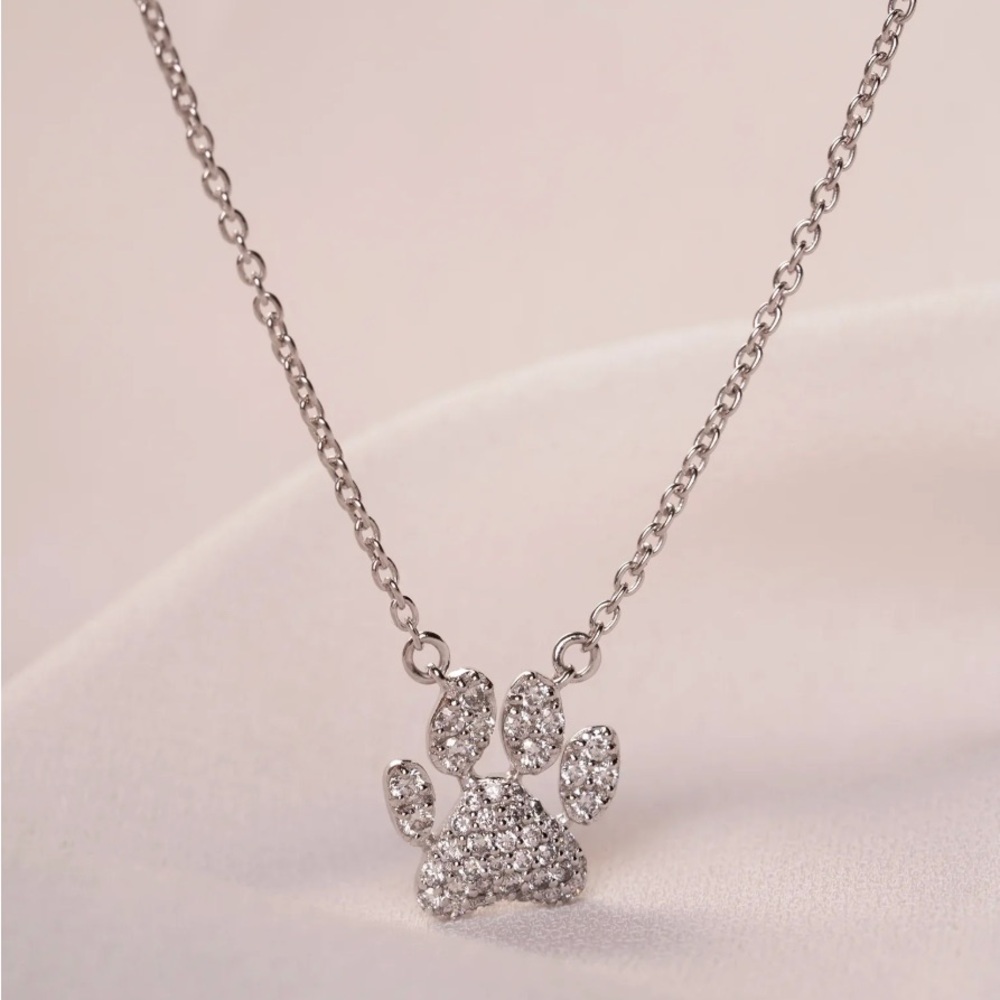 HYOU 'Paw Print Diamond Necklace' in Sterling Silver